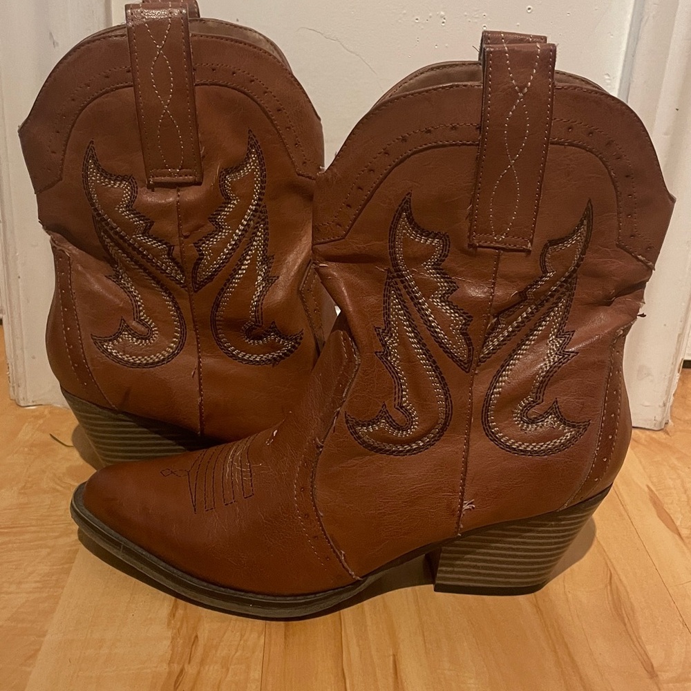 Mia leather cowboy booties